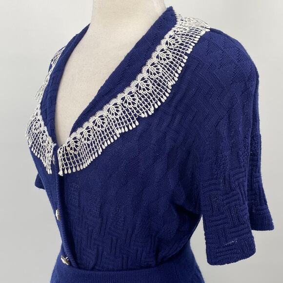 Vintage 2 Piece Skirt Set Crochet Knit Lace Trim Button Front Navy Blue XS/Small - Picture 10 of 12